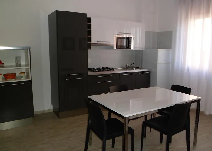 Eur Ξενοδοχείο με διαμερίσματα